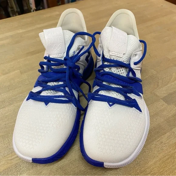 NEW BALANCE OMN1S Low White & Blue Sneakers Men’s Sz 7 - Picture 2 of 8